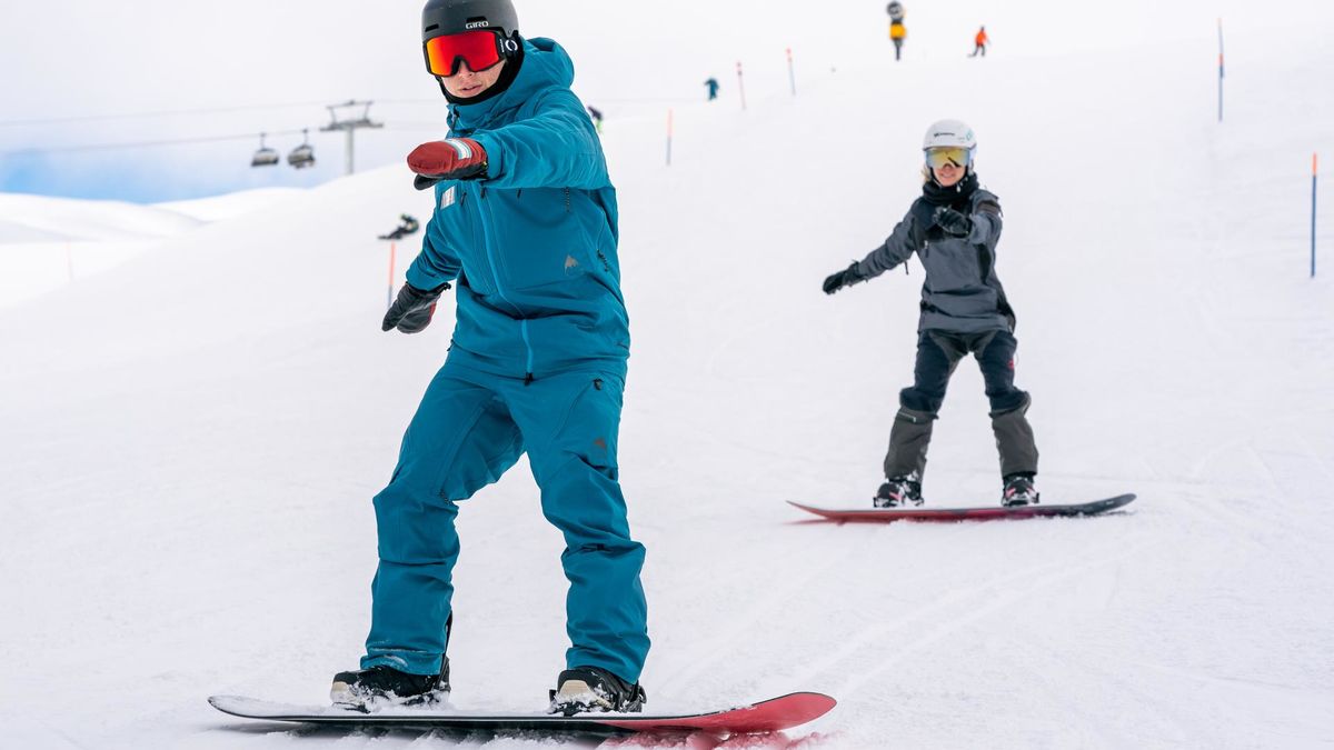 snowboard-private-lessons course image
